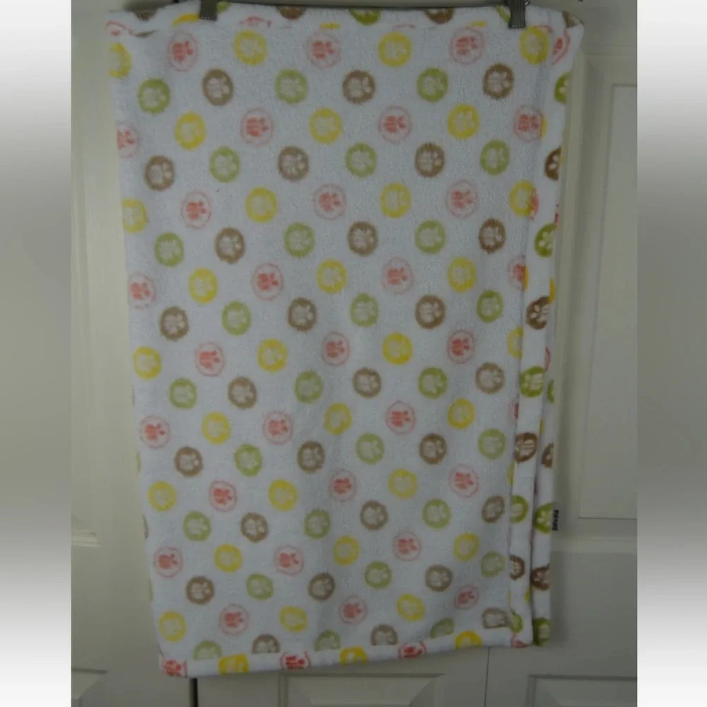 Disney Honeybee Baby Blanket White Green Yellow Orange Brown Bee Circles Lovey